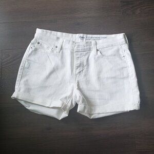 GAP Sexy Boyfriend Short Style White shorts - Size 2